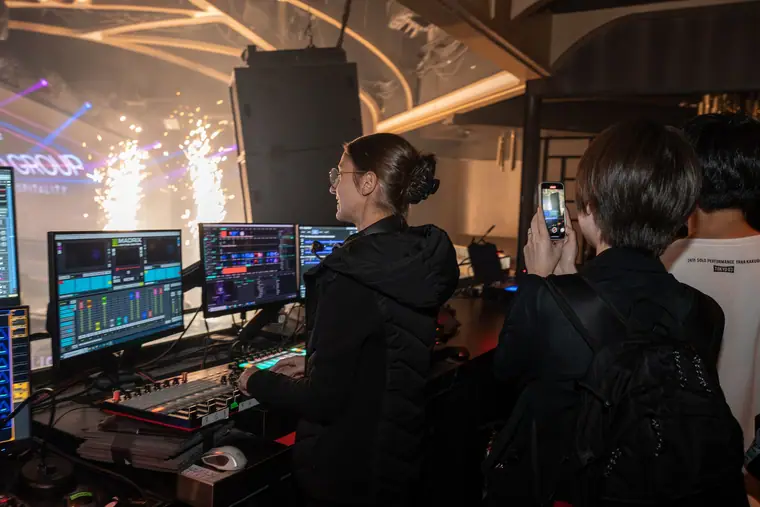 Hakkasanvisualartformclassevent40, Production Photography by Quantos Media, Las Vegas
